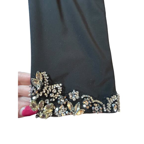 NWT - IEENA for Mac Duggal Black Embellished Faux Wrap Jersey Gown - Size 10 - Picture 12 of 16